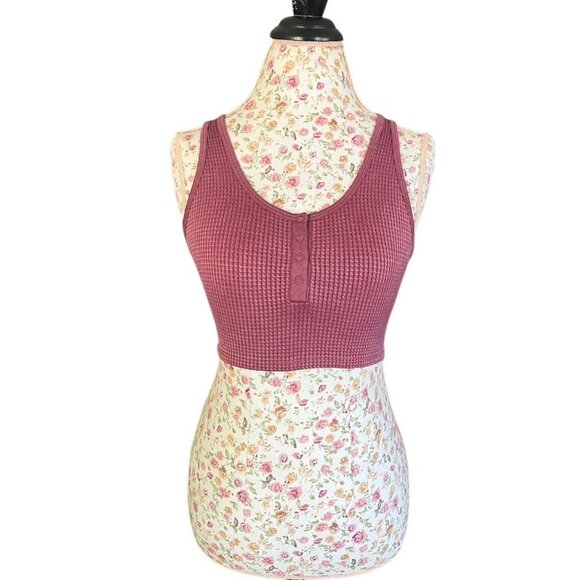 Aerie offline waffle crop top —- no size tag but I think it’s a medium - Picture 1 of 5